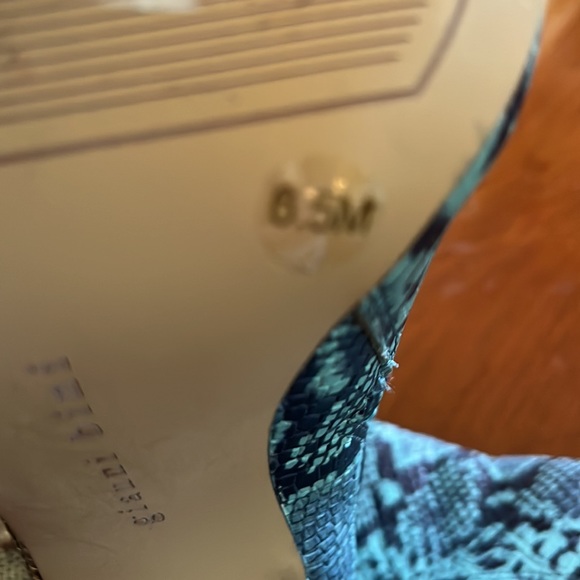 Gianni Bini Snakeskin Print Over the Knee Boots - Picture 13 of 16